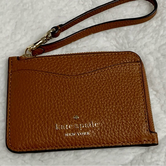 KATE SPADE Leather Leila Small ID Card Holder Wristlet Wallet NWT - Picture 2 of 10